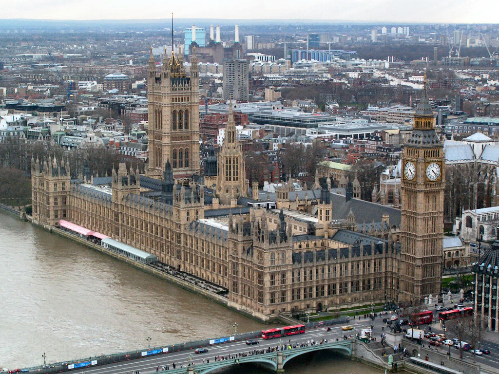 Estate planning notebook representing UK inheritance tax reform